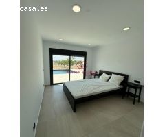 VILLAS DE OBRA NUEVA EN PINOSO