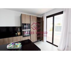 VILLA EN URBANIZACION DE ALTO STANDING