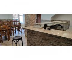 Se alquila Local Comercial destinado a Bar.