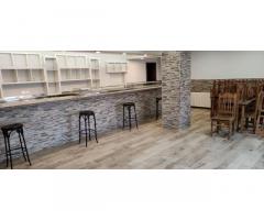 Se alquila Local Comercial destinado a Bar.