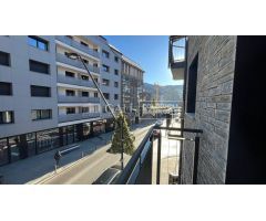 PISO EN EL CENTRO DE LA MASSANA DE 3 HABITACIONES CON APARCAMIENTO