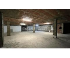 LOCAL COMERCIAL DE 350M2 EN ZONA CENTRO DE ANDORRA LA VELLA