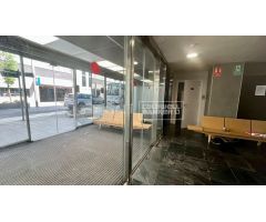 LOCAL COMERCIAL DE 500 METROS DELANTE DEL GOBIERNO DE ANDORRA