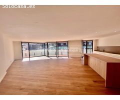 PISO A ESTRENAR, DISPONIBLE JULIO 2025, TRES HABITACIONES DOBLES Y DOS PARKINGS