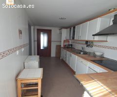 PISO EN VENTA 3 DORMITORIOS 2 BAÑOS   Garaje y Trastero  Zona Las Mesas