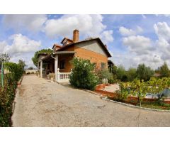 Se vende casa independiente con piscina en Mentrida Toledo
