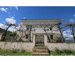 TERRENO RÚSTICO CON VIVIENDA