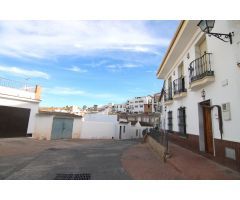 CASA DE PUEBLO EN GUARO A REFORMAR