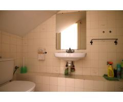 Se vende Local comercial de 43 m2 útil aproximadamente en zona comercial.