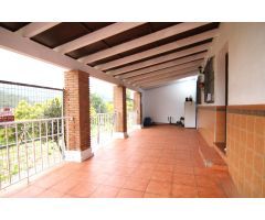 Finca con Vivienda, Piscina y Producción de Aguacates en la idílica zona de Barranco Blanco, Coín