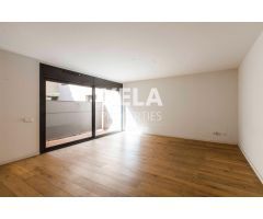 Sant Antoni-Raval - Oficina acondicionada como vivienda