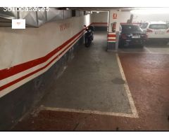 Plaza de parking grande