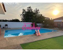 MAGNIFICA CASA CON TERRENO Y PISCINA EN ALCOLEA!!!!