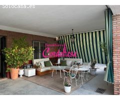 MAGNIFICA CASA CON TERRENO Y PISCINA EN ALCOLEA!!!!