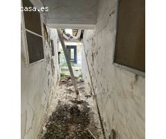 CASA PARA DERRIBAR/REFORMAR