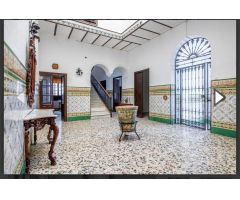 CASA EN EL CENTRO