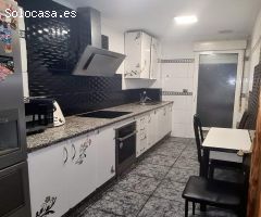 ¡DÚPLEX DE ENSUEÑO EN UNA DE LAS MEJORES ZONAS DE ELCHE! 4 habitaciones y 2 baños junto al CEU.