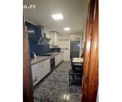 ¡DÚPLEX DE ENSUEÑO EN UNA DE LAS MEJORES ZONAS DE ELCHE! 4 habitaciones y 2 baños junto al CEU.