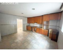 ¡TU HOGAR IDEAL EN EL CORAZÓN DEL RAVAL TE ESPERA!