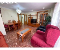 Entresuelo con encanto en Elche: 3 habitaciones, vistas despejadas y comodidad