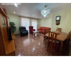 Entresuelo con encanto en Elche: 3 habitaciones, vistas despejadas y comodidad