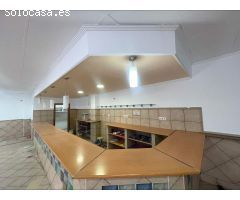 OPORTUNIDAD EN PLAZA DE MADRID: LOCAL EN ESQUINA CON GRAN PROYECCIÓN