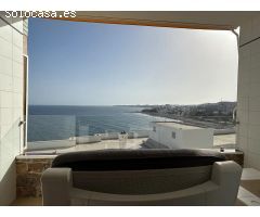 Estudio con vistas infinitas al mar en San Agustín