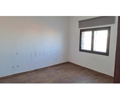 Piso de 2 dormitorios a rehabilitar en Telde