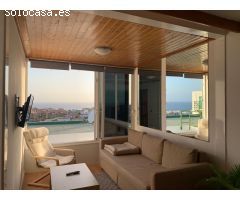 Coqueto apartamento reformado con vistas al mar en Loma Dos