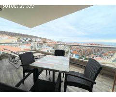 Apartamento con amplia terraza en Loma 2