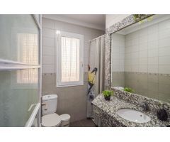Vivienda de 2 dormitorios con vistas al mar, cerca del Pajar