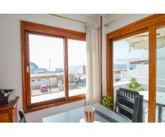 Apartamento con terraza soleada y vistas al mar en Puerto Rico