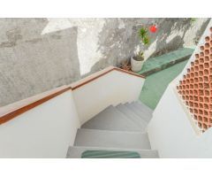 Apartamento con terraza soleada y vistas al mar en Puerto Rico