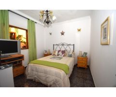 Vivienda con posibilidad de segunda vivienda en azotea en venta en La Aldea.
