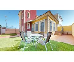 Espectacular vivienda independiente en Las Lomas del Rame, junto al campo de golf y con fácil acceso
