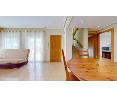 Espectacular vivienda independiente en Las Lomas del Rame, junto al campo de golf y con fácil acceso
