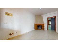 Vivienda de planta baja de 3 dormitorios, con patio y garaje en Pilar de la Horadada