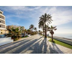 ESTUPENDO ATICO JUNTO AL MAR CON TERRAZA FANTASTICA