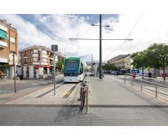 LOCAL COMERCIAL EN CALLE GRANADA