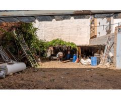 Venta de solar urbano de 222 m2 en Lanjarón (Granada)