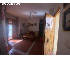 CASA CON CUEVA EN FRAILES