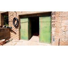 Venta de solar urbano de 136 m2 (en esquina) en Lanjarón (Granada)