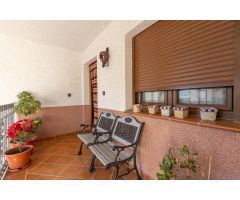 Pisazo en segunda planta con altas calidades en la mejor zona de Illora