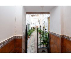CASA CON SOLARIUM