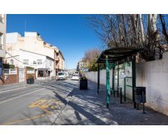 GRAN LOCAL EN LA ENTRADA DE OGIJARES PARA COMENZAR A GENERAR INGRESOS DESDE EL PRIMER DIA