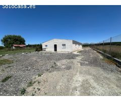 Parcela rústica con vivienda en Fuente Vaqueros