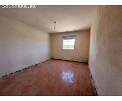 Parcela rústica con vivienda en Fuente Vaqueros
