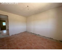 Parcela rústica con vivienda en Fuente Vaqueros