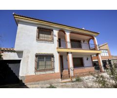 CASA EN JEREZ DEL MARQUESADO