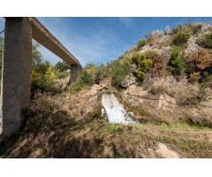 VENTA DE BONITA FINCA EN EL PARAJE DE LA CHAPARRA (LANJARÓN)